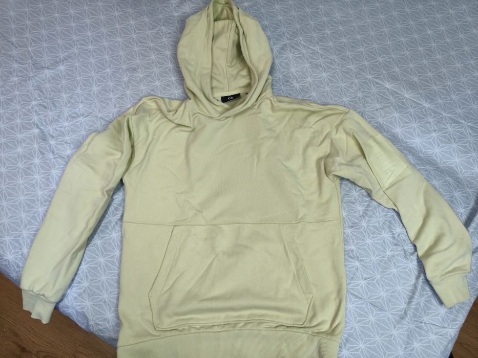 Hanorac C&A S crem/bej, hoodie casual cu glugă, stare foarte bună