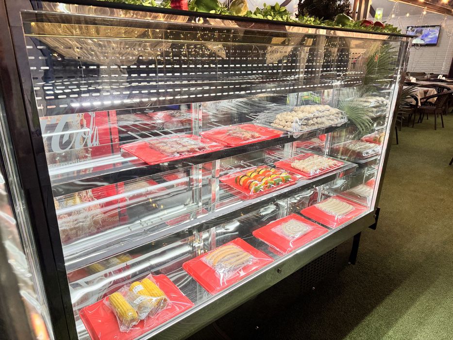 Xaladelnik vitrina sotiladi holati zur yangi