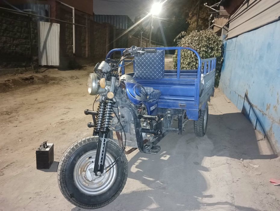 Продам трицикл бензиновый