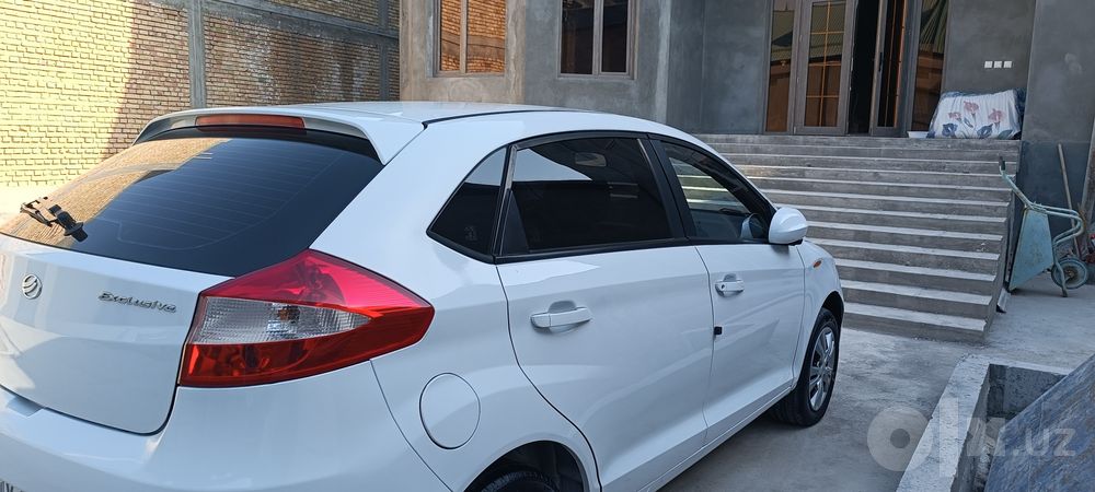 Автомобиль ЗАЗ Форза