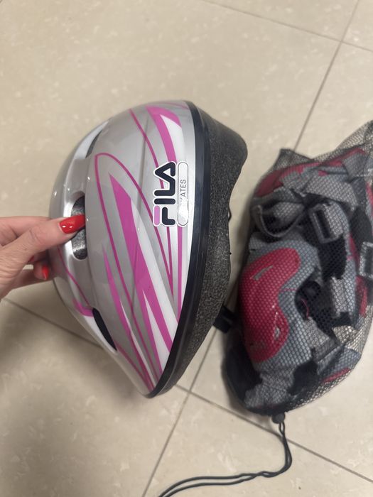Casca si set protectie Fila  noi