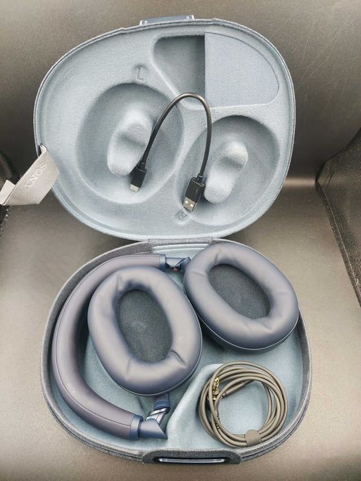 Hope Amanet P5-Casti SONY WH-1000XM6, Bluetooth, Over-Ear, Microfon, Noise Cancelling