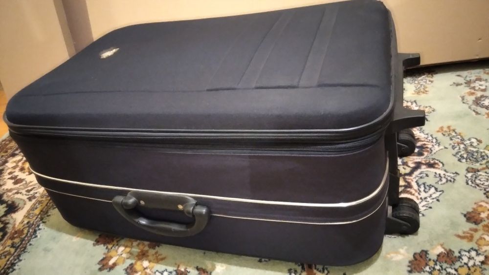 Trolere din pânză și piele