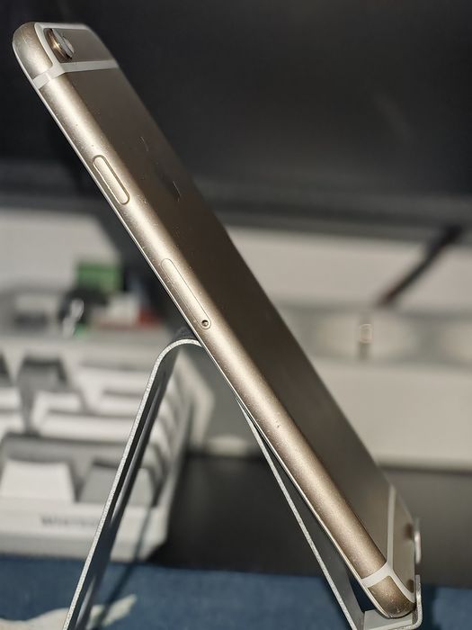 IPhone 6 – 16GB – Gold – Baterie 93%