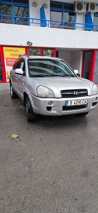 Продавам Хюндай Туксон