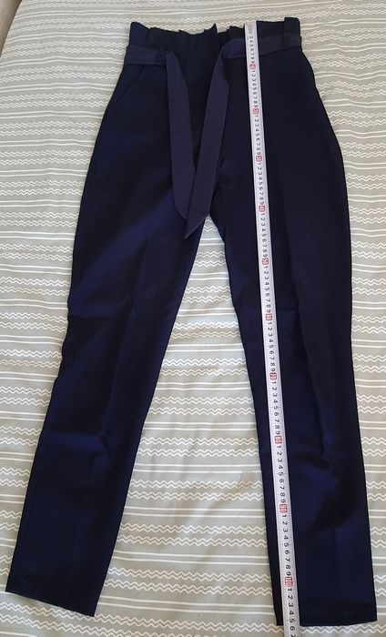 Продам школьные брюки для девочек