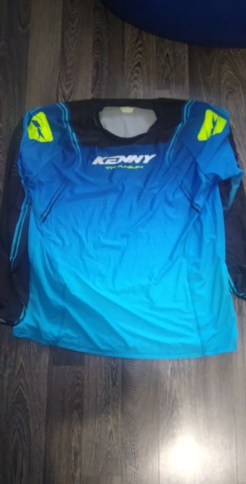 Джърси и брич Keny