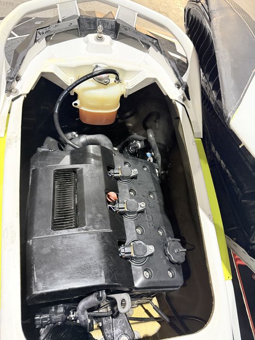 Sea doo rxp 300 seadoo inmatriculat /muzica