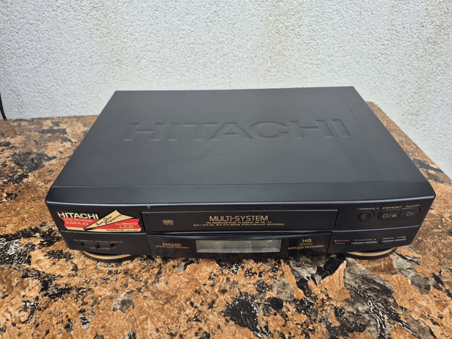 Vand video casette Recorder marca Hitachi model  VT M428E,Ltd japan