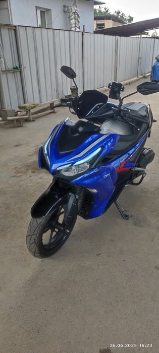 Продам скутер в оличном состояние