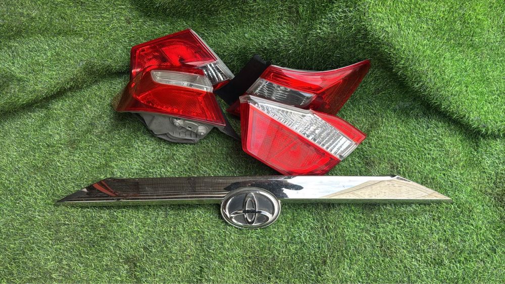 Оригинал б/у задний фары фонарь Тойота Камри 50 от Европеец Toyota