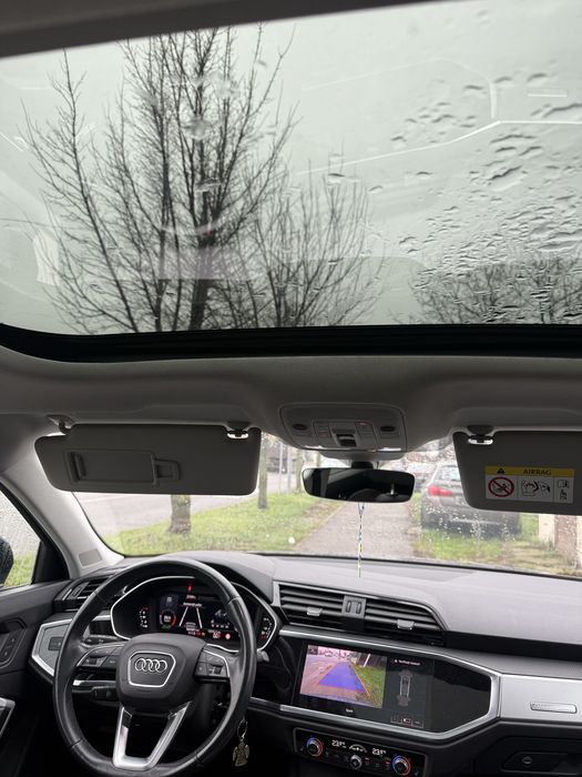 Audi Q3 sportback  proprietar Urgent