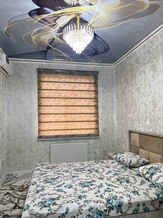 4-tajdan 3 xonalik 85 ov li kvartira uzoq muddatli ijaraga beriladi.