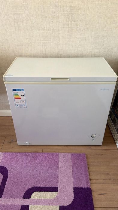 Продам морозильник