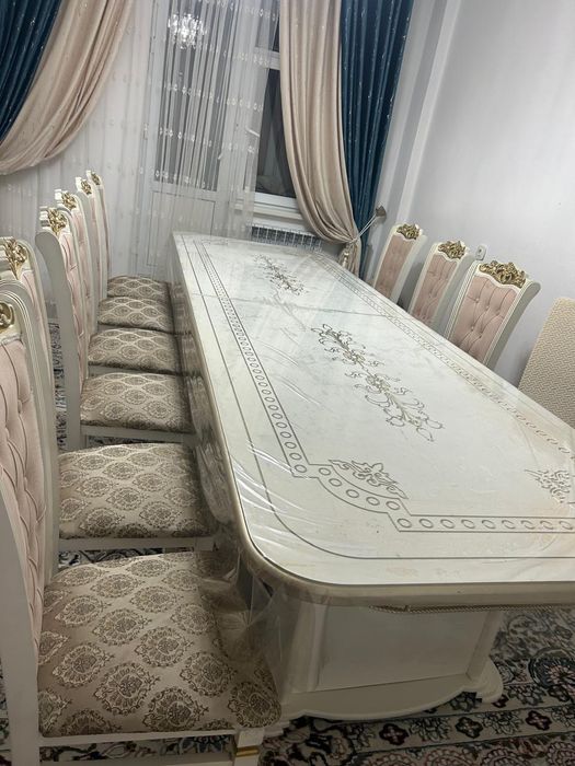 Продам стол со стульями