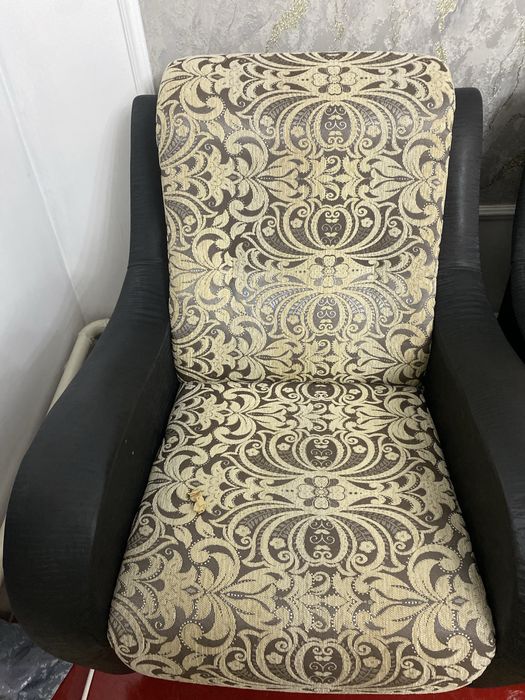 Диван с 2- мя креслом