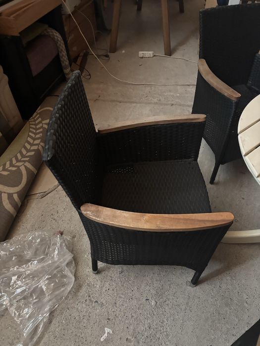 Masa si scuune , Scaune ratan , scaune gradina