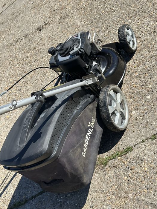 Бензинова самоходна косачка Briggs&Stratton