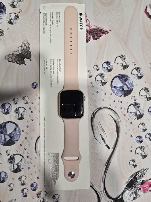Vând ceas apple seria 6