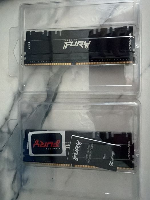 Оперативка DDR4 8Gb