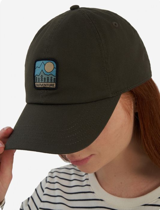 Продам бейсболку Outventure (унисекс)