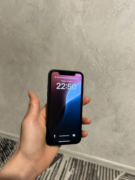 Айфон 11 128гб .