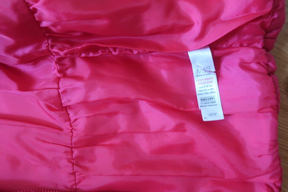 Marks Spencer,geaca groasa,roz,lunga,impermeabila,5-6-7 ani