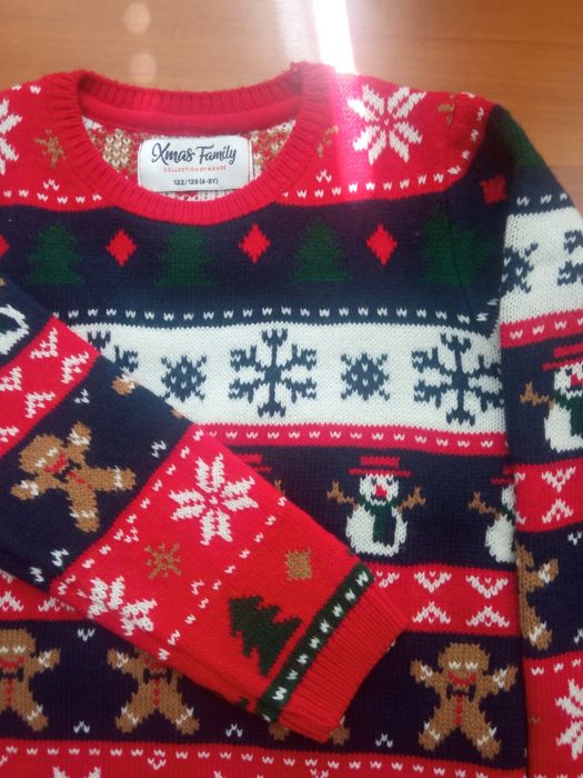 Коледно пуловерче