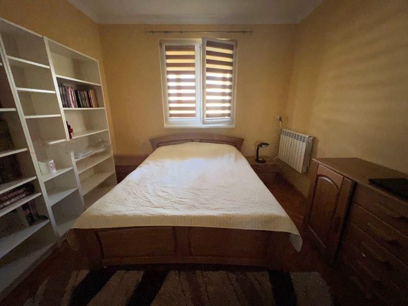 Четиристаен апартамент в ж.к. Медицинска академия.