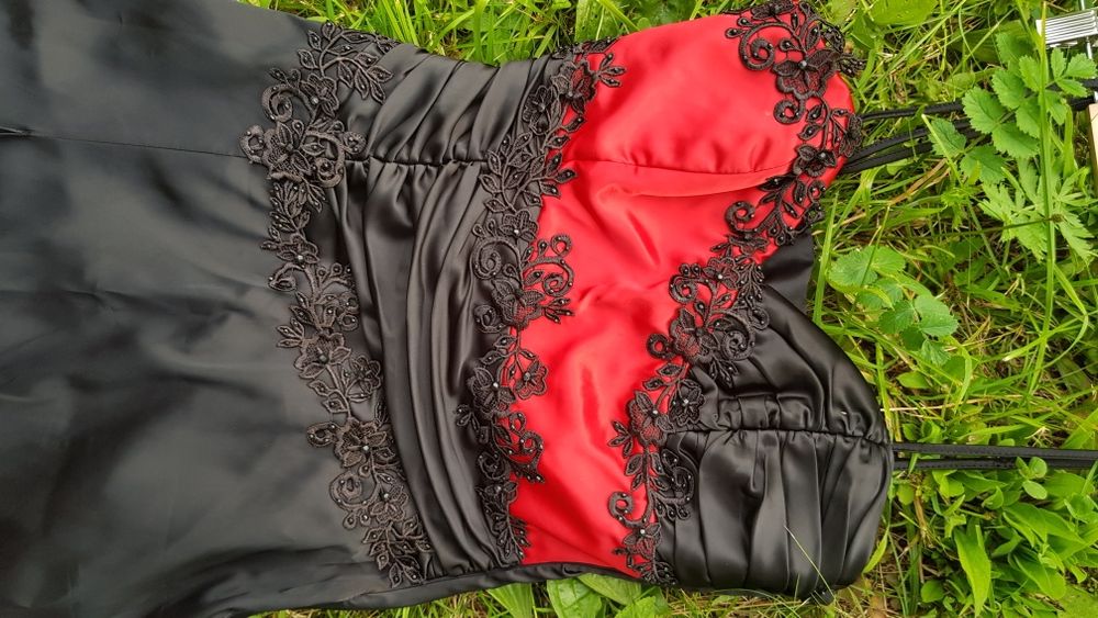 Rochie tip sirenă, roșie