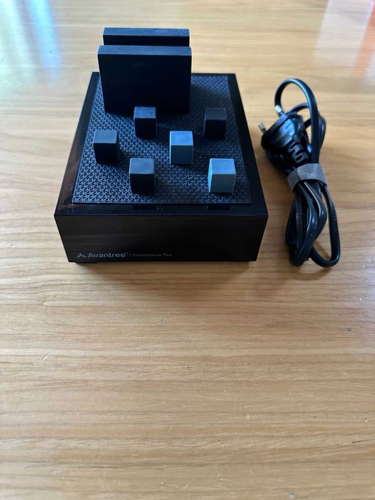 Incarcator Wireless Native Union + Statie USB Avantree 45W | iPhone