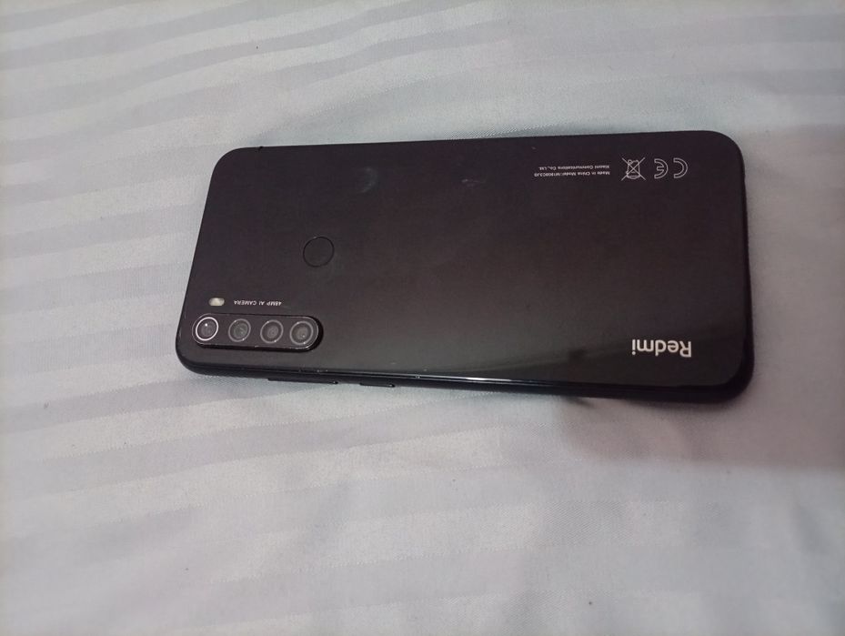 Redmi not 8 sotiladi holoti yahshi