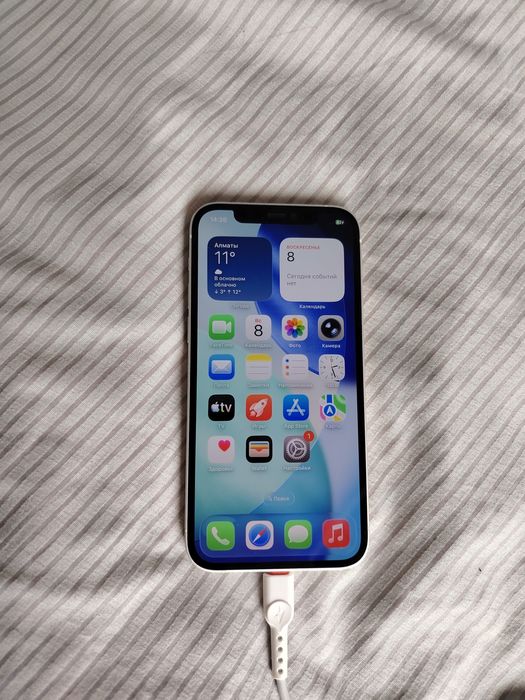 продаётся телефон