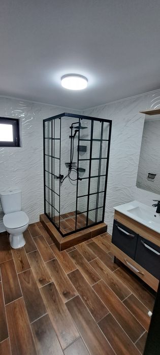 Amenajări interioare exterioare gresie faianță decorative interioare .