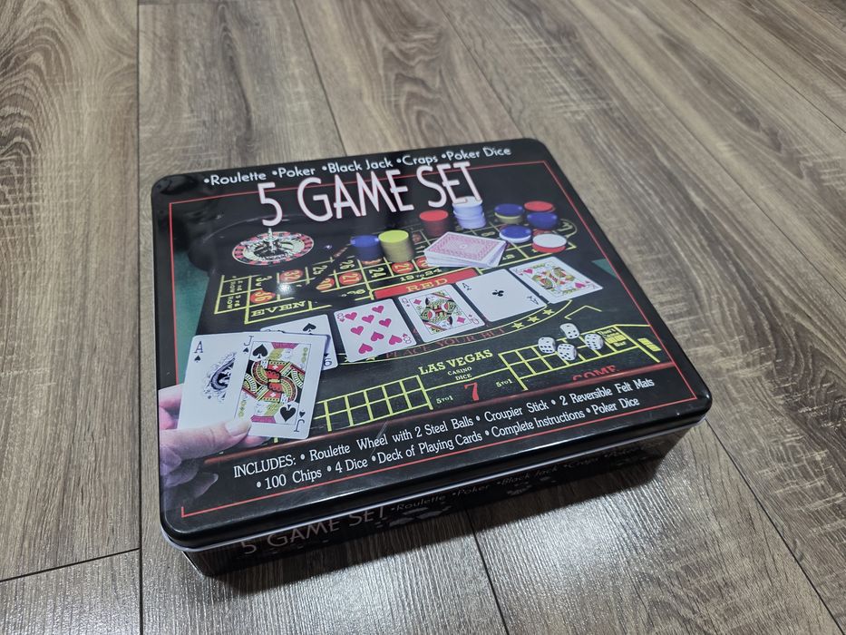 Покерный набор,рулетка