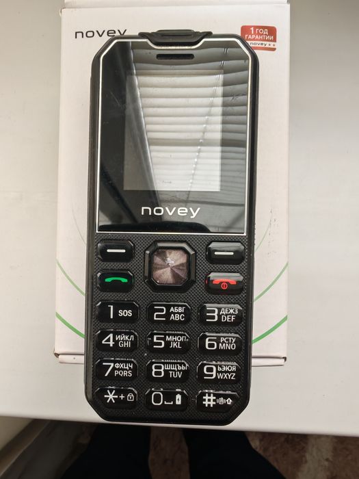 Novey M160 телефон