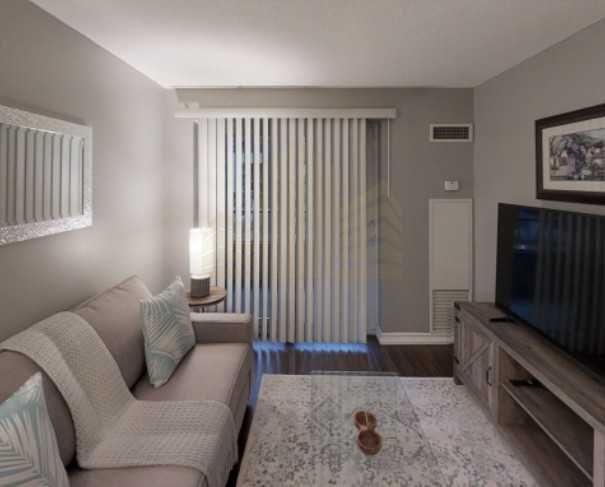 Тристаен апартамент Стшчна гара