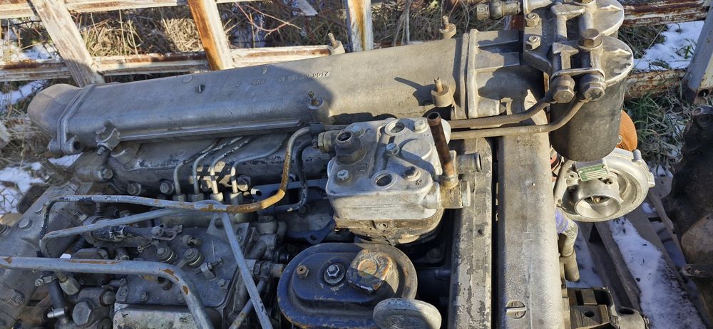 Продам двигатель камаз евро 2 с коробкой