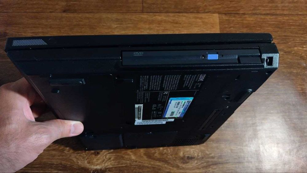 Ретро лаптоп IBM ThinkPad R30 – Перфектно възстановен / 512MB RAM / CF-SSD 120GB