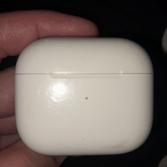 Кейс футляр Apple AirPods 3