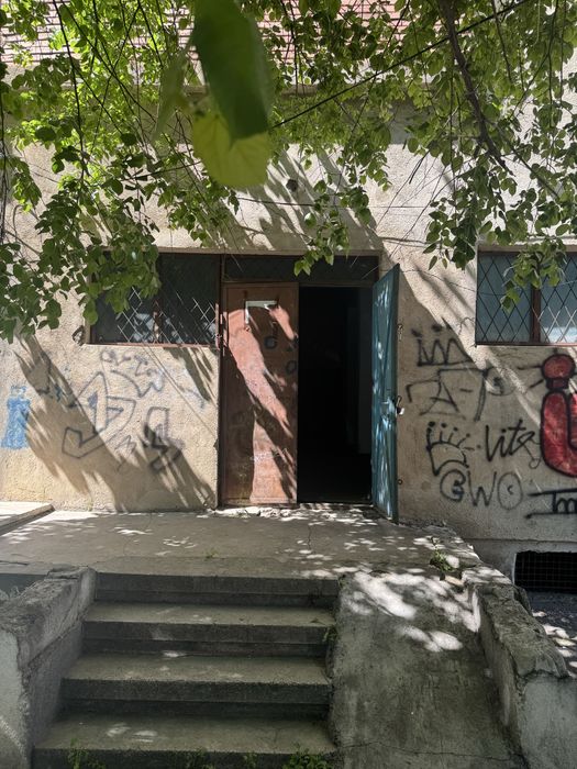 Spatiu comercial/apartament