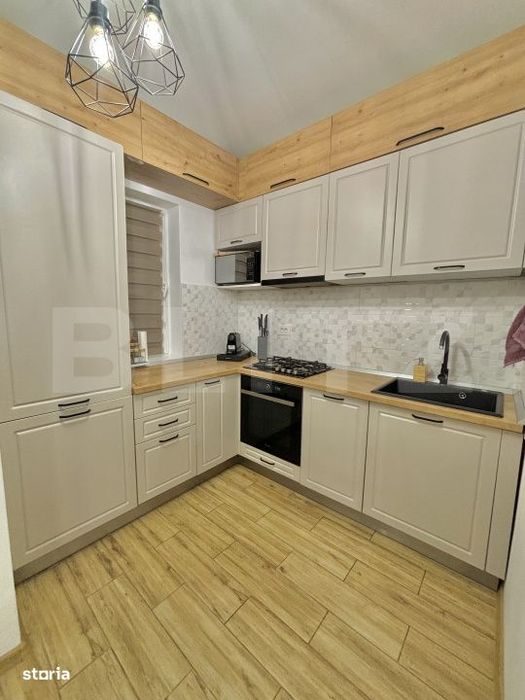 Casa cocheta, 3 camere + terasa