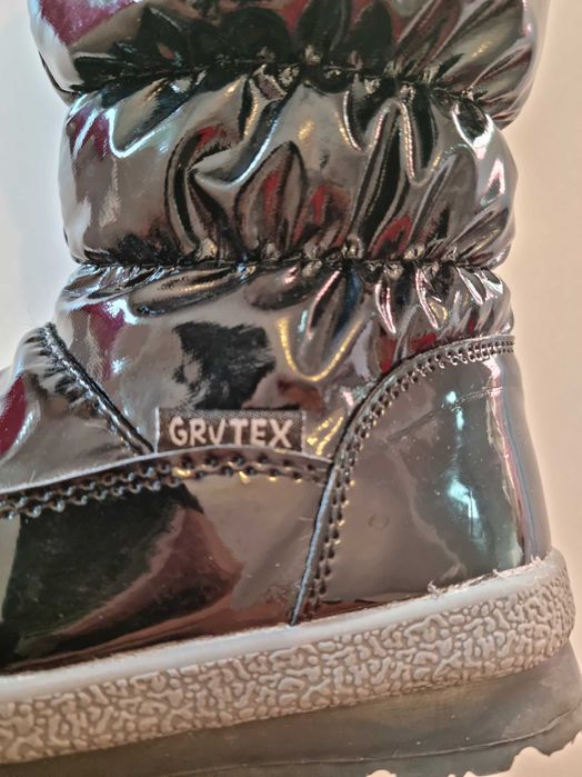 Ghete / Cizme Garvalin iarna, marimea 28