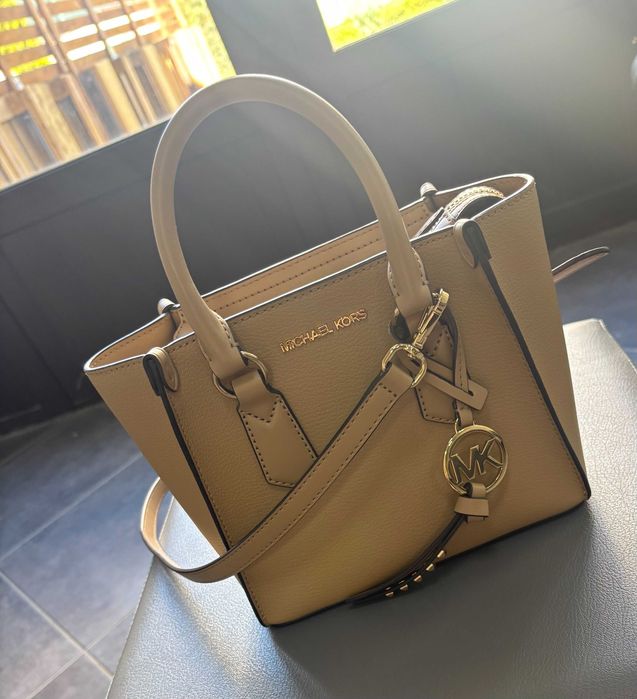 Дамска чанта Michael Kors