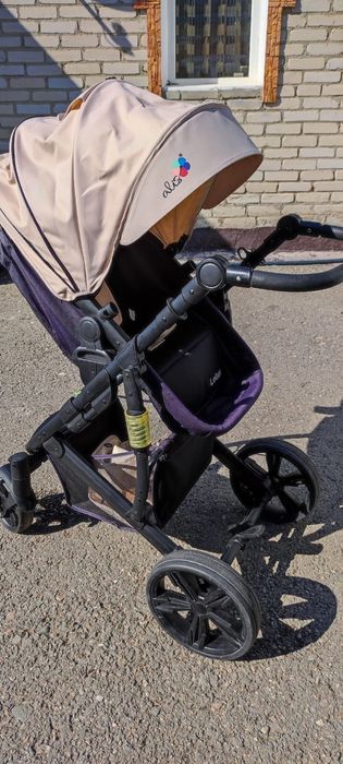 Продам детскую коляску