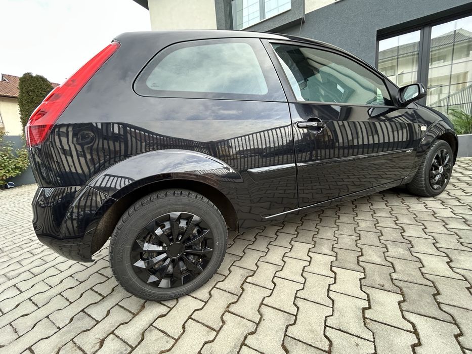 Ford fiesta 2007 benzina 1300cm