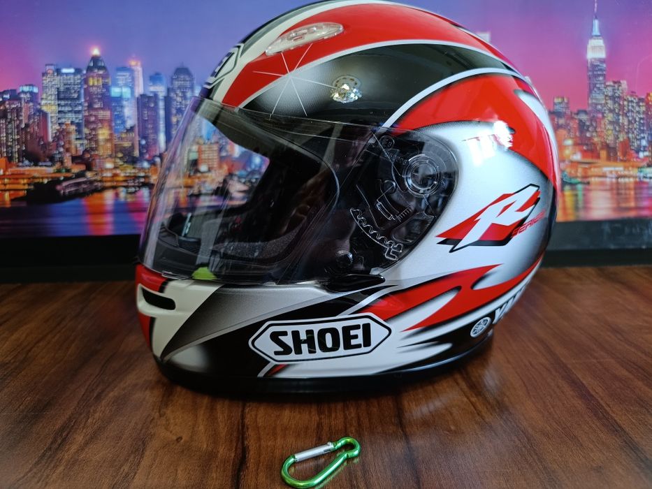 Мото шлем от Японского бренда SHOEI