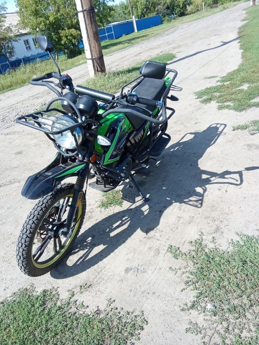 Продам мотоцикл Syper 200cc