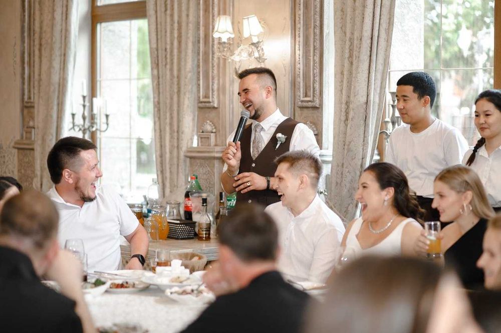 Ведущий, тамада, шоумен