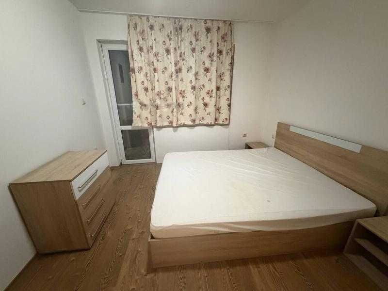 Дава се под наем Двустаен апартамент в Бургас, Славейков - 50 кв.м за 460 € - Снимка #2